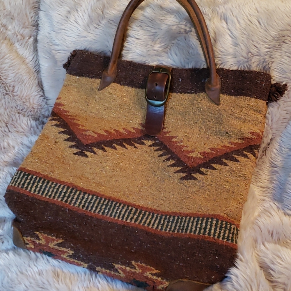 Sundance leather and blanket bag